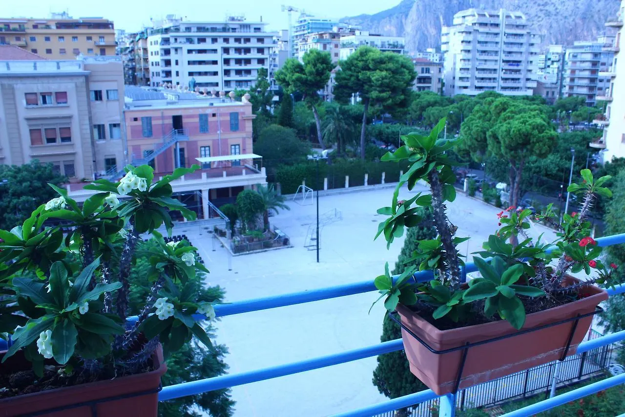 Esedra B&B Palermo Italy